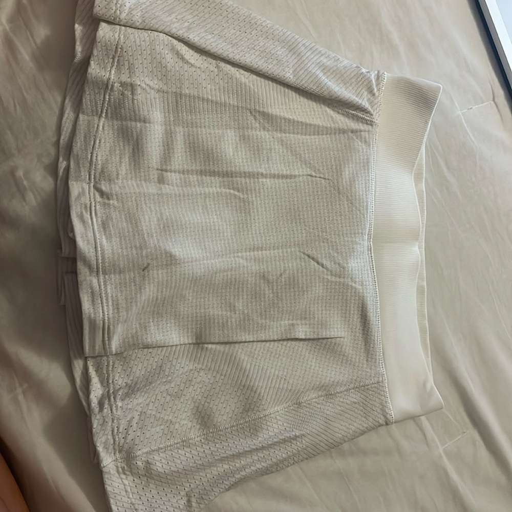 Lululemon Swiftly tech skirt!